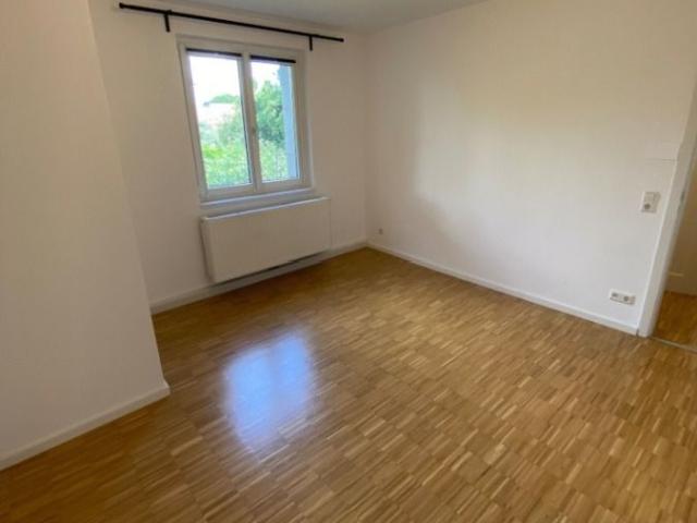 Helle 2 Zimmer Wohnung mit Einbauküche in Heimfeld