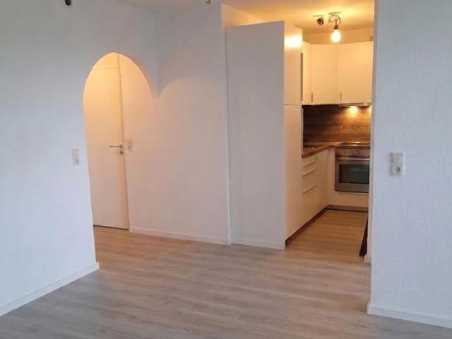 Helle 2‑Zimmer‑Wohnung mit großem Balkon – zentral in Hämelerwald