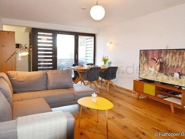 Helle 2 Zimmer Wohnung mit großem Balkon in Bernau