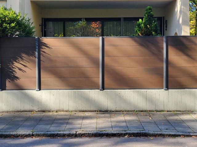 Helle 2 Zimmer Wohnung mit großzügigem Wohnbereich und schöner Loggia