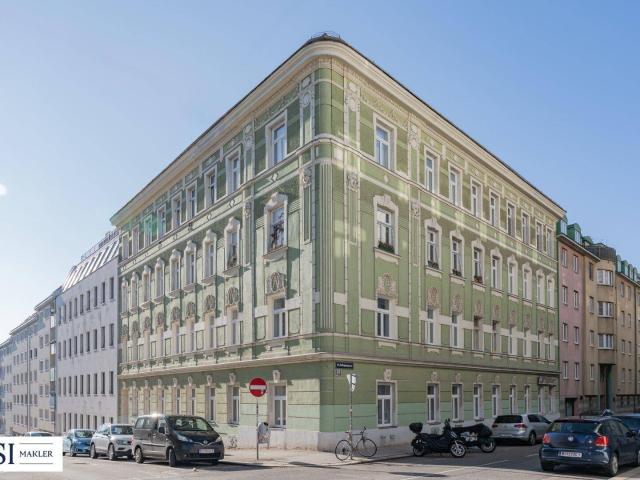 Helle 2 Zimmer Wohnung mit Innenhofblick und Sanierungspotenzial