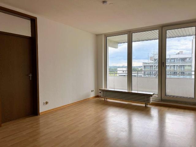 Helle 2 Zimmer Wohnung mit offener Küche + großem Balkon in Junkersdorf
