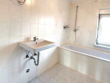 Helle 2 Zimmer Wohnung mit Parkplatz in Seiersberg Pirka!