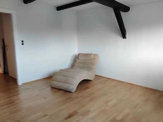 Helle 2 Zimmer Wohnung mit Schöcklblick & neuer Küche