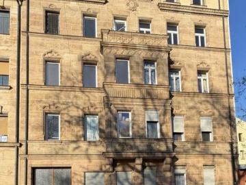 Helle 2 Zimmer Wohnung mit schönem Parkblick in Fürth