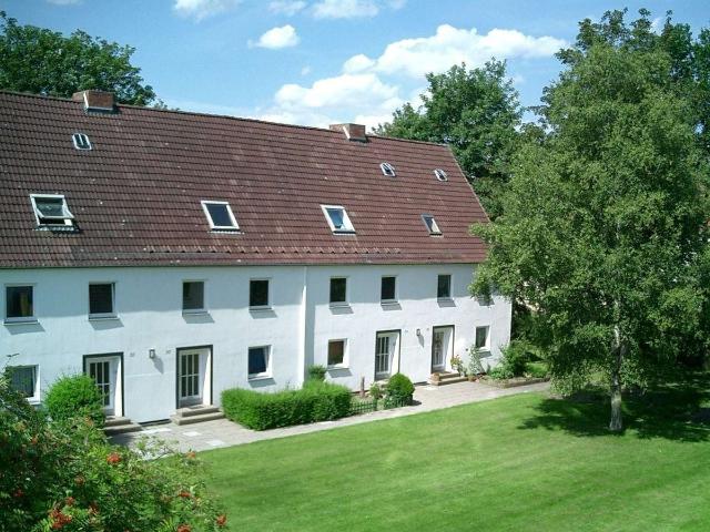Helle 2 Zimmer Wohnung Bezugsfrei!