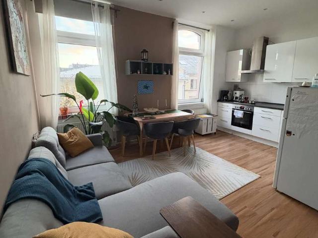 Helle 2 Zimmer Wohnung im Mitte mit EBK