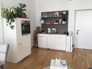 Helle 2 Zimmer Wohnung im grünen Wetzelsdorf