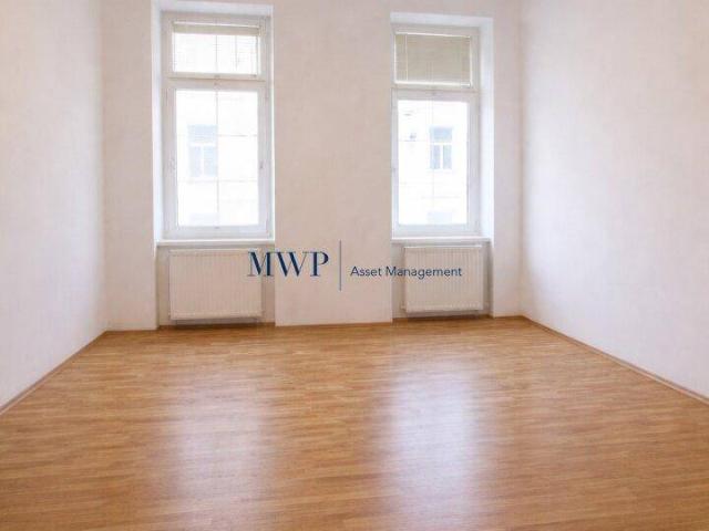 Helle 2 Zimmer Wohnung im 3. OG letzter Stock nahe Donaukanal – 1030 Wien