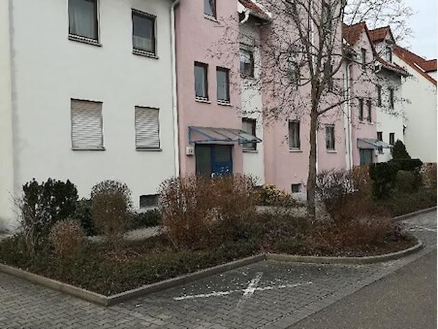 Helle 2 Zimmer Wohnung in Baiersdorf
