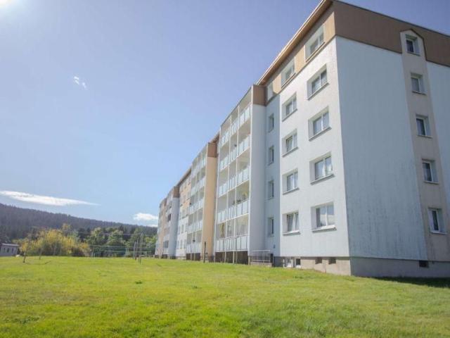 Helle 2 Zimmer Wohnung in grüner Umgebung