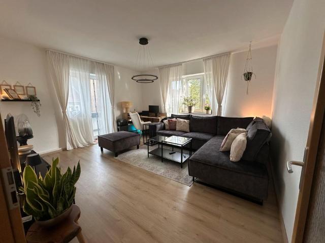 Helle 2 Zimmer Wohnung in Innenstadt Ost frisch renoviert