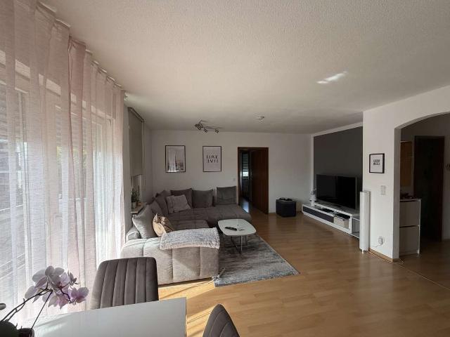 Helle 2 Zimmer Wohnung in Leonberg