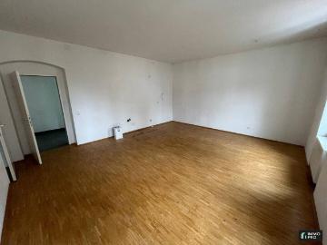 Helle 2 Zimmer Wohnung in Leoben mit Parkplatz zu vermieten