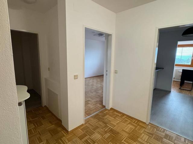Helle 2 Zimmer Wohnung in St.Urban 9554 Nachmieter gesucht