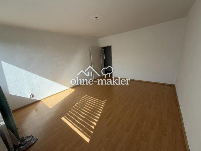 Helle 2 Zimmer Wohnung in Salzgitter Lebenstedt — oberste Etage, sofort frei