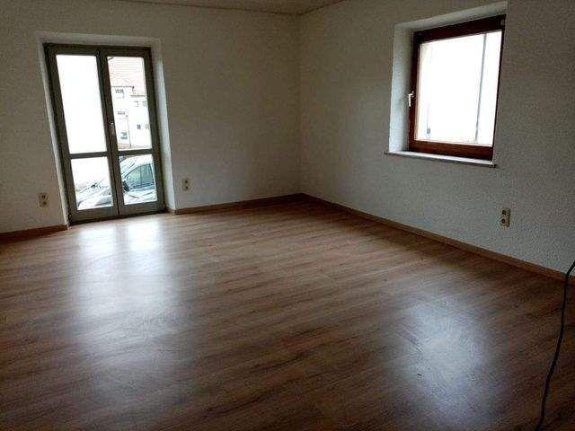 Helle 2 Zimmer Wohnung in schöner Lage – ideal für Singles oder Paare
