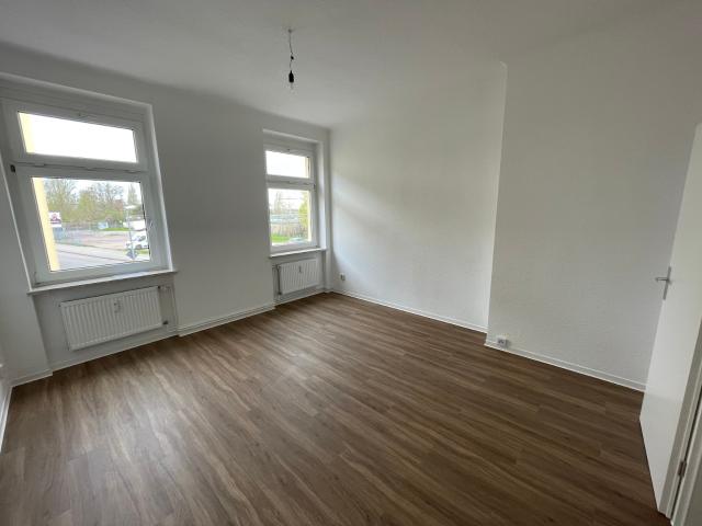 Helle 2 Zimmer Wohnung sucht neuen Mieter!