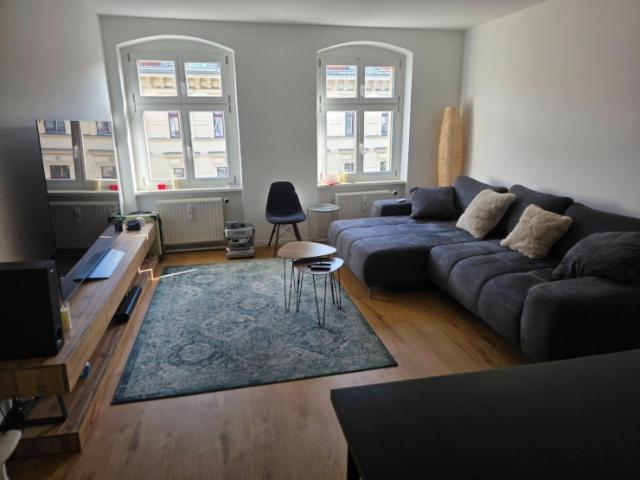 Helle 2 Zimmer Wohnung zur Zwischenmiete direkt am S Bhf Westend 05.10 05.11
