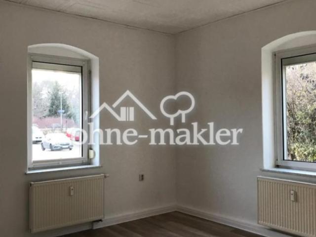 Helle 2 Zimmer Wohnung 2. OG Cossebaude