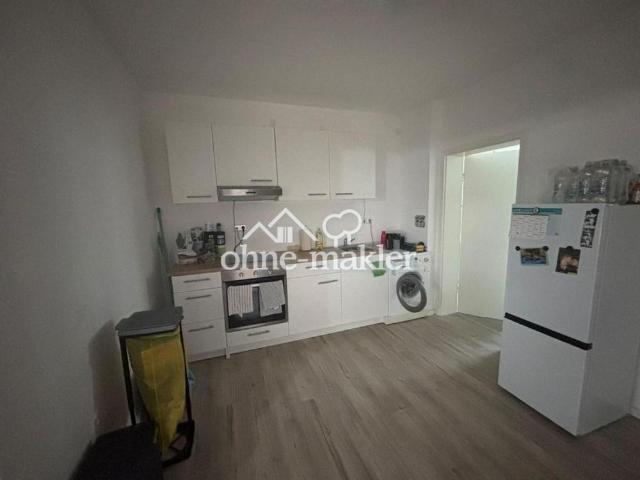 Helle 2 Zimmer Wohnung, 75 m², kernsaniert, mit Terrasse und Garage