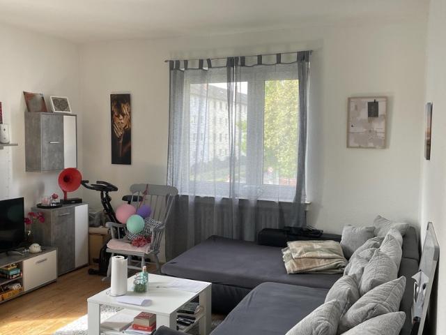 Helle 2 Zimmer Wohnung
