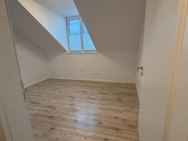 Helle 2 Zimmer Dachgeschosswohnung Neubau in Hemelingen Bremen