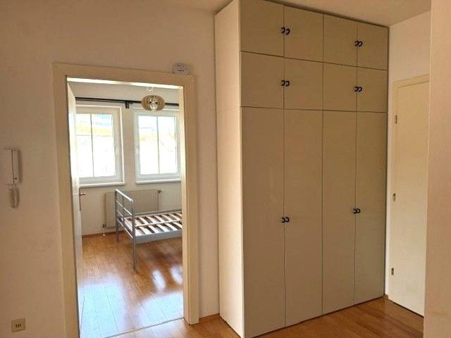 HELLE 2 ZIMMER DACHGESCHOSSWOHNUNG IN KREMS ZENTRUM
