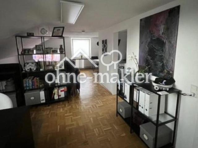Helle 2 Zimmer Dachgeschosswohnung in ruhiger Lage von Dortmund Brackel
