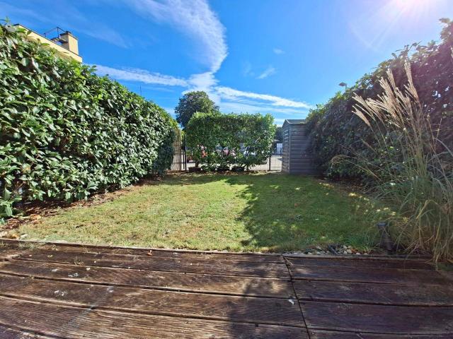 Helle 2 Zimmer EG Gartenwohnung mit Terrasse & Stellplatz in Gablitz