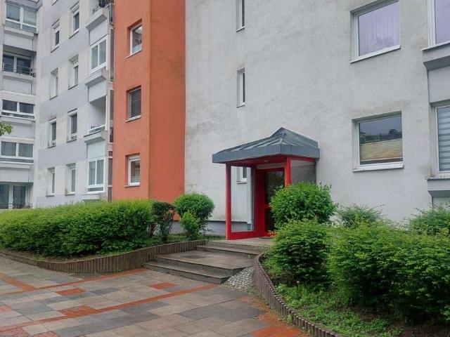 Helle 2 Zimmer Eigentumswohnung mit Balkon