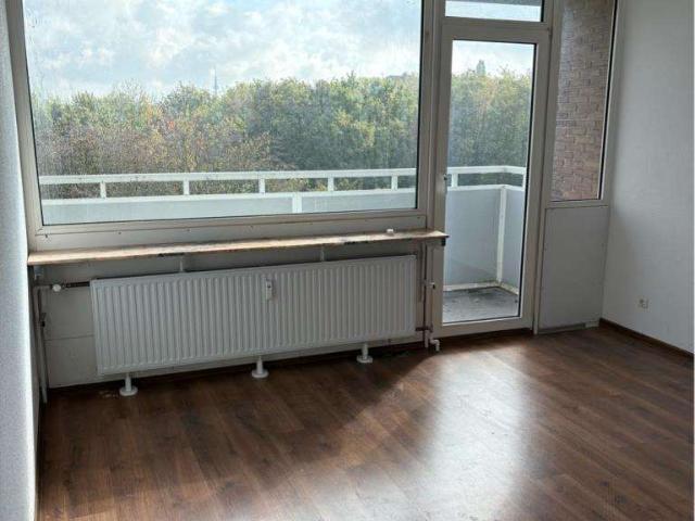 Helle 2 Zimmer Etagenwohnung mit bester Aussicht in Velbert zu vermieten
