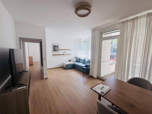Helle 2 Zimmer Neubauwohnung mit Terrasse & Parkplatz in ruhiger Grünlage