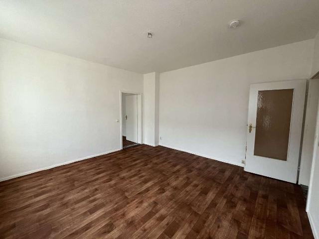Helle 2 Zimmerwohnung im Grünen