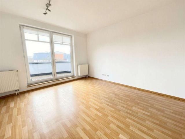 Helle 2 Zimmerwohnung mit Balkon und Tiefgarage in Wildenheid!