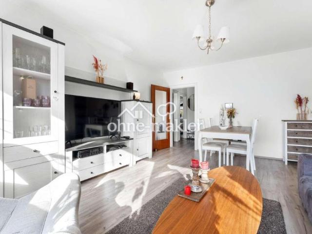Helle 2 Zimmerwohnung mit Balkon in der Neustadt 1050€ Warmiete
