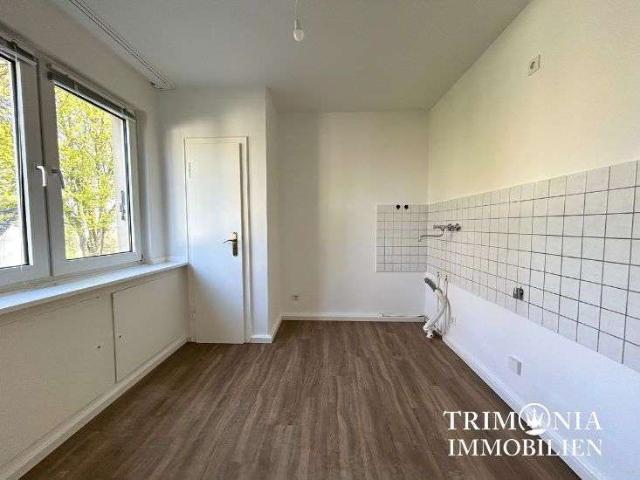 Helle 2 Zimmerwohnung mit separater Küche