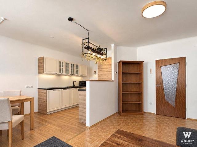 Helle 2 Zimmerwohnung zentral in 1210 Wien: Loggia | 2022 saniert | Sofort bezugsfertig