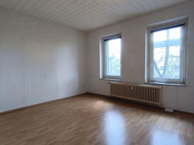 Helle 2,5 Raum Wohnung in Uni Nähe Duisburg Neudorf