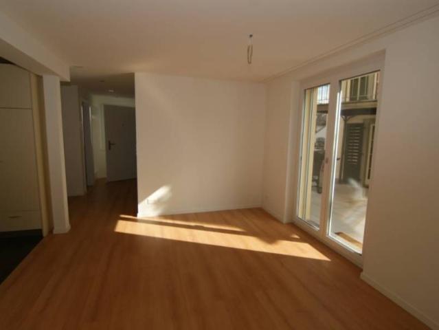 Helle 2.5 Zimmer Maisonette Wohnung in Richterswil