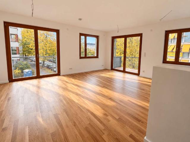 Helle 2,5 Zimmer Neubauwohnung mit großem Balkon in Berlin Pankow – Erstbezug