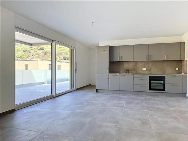 Helle 2,5 Zimmer Wohnung im 2. Stock mit großer Terrasse – Promotion Alegria in Uvrier