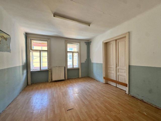 Helle 2,5 Zimmer Wohnung in 1120 Wien – sanierungsbedürftig, Top Lage, AirBNB Möglichkeit!