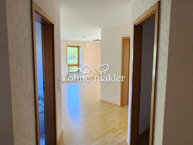 Helle 2,5 Zimmer Wohnung mit Aufzug, Balkon und TG Stellplatz in Schwäbisch Hall Teurershof