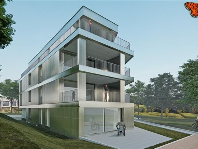 Helle 3½ Zimmer Wohnung im 1. Stock mit großem Südbalkon!