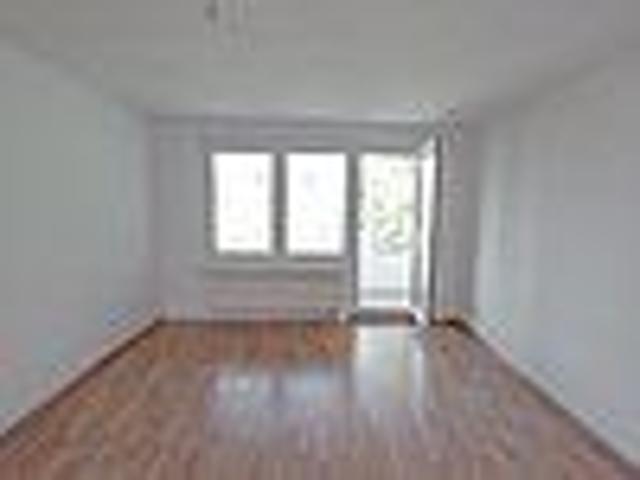 Helle 3 Raum mit EBK, BALKON & STELLPLATZ im Chemnitzer Zentrum