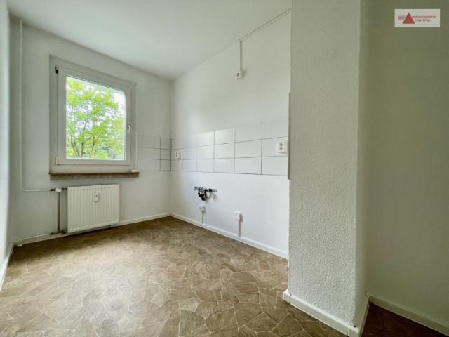 Helle 3 Raum Wohnung im Erdgeschoss mit Balkon in Klingenberg!