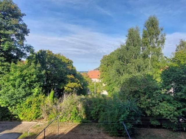 helle 3 Raum Wohnung im Obergeschoss
