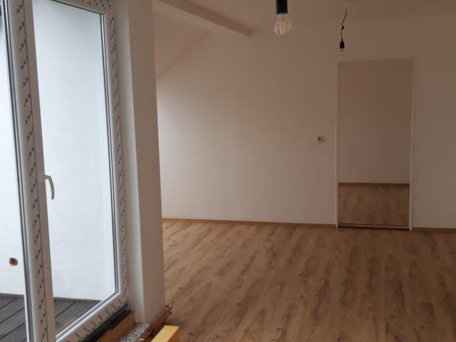 helle 3 Raum Wohnung mit Balkon | Eckstrasse 8 09113 Chemnitz Schloßchemnitz, Sachsen, AUFZUG vorhanden *frisch renoviert