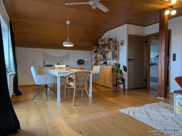Helle 3 Zi DG Whg. mit großem Balkon und EBK in Eppingen Mühlbach, Nähe Feldrand